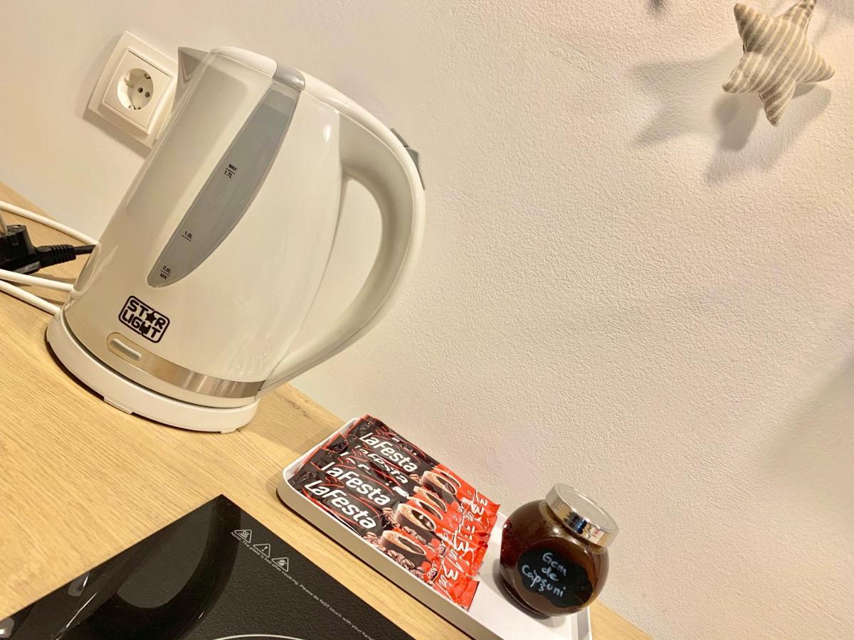 Perfect Place To Stay Self Check In-24H-Netflix-Wifi Resita Exteriör bild
